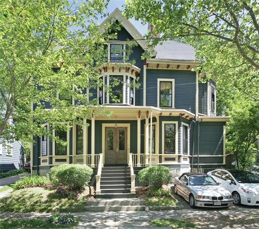 30 Upland Road Brookline, MA 02445 - Photo 1 of 9 Gallery Image 1