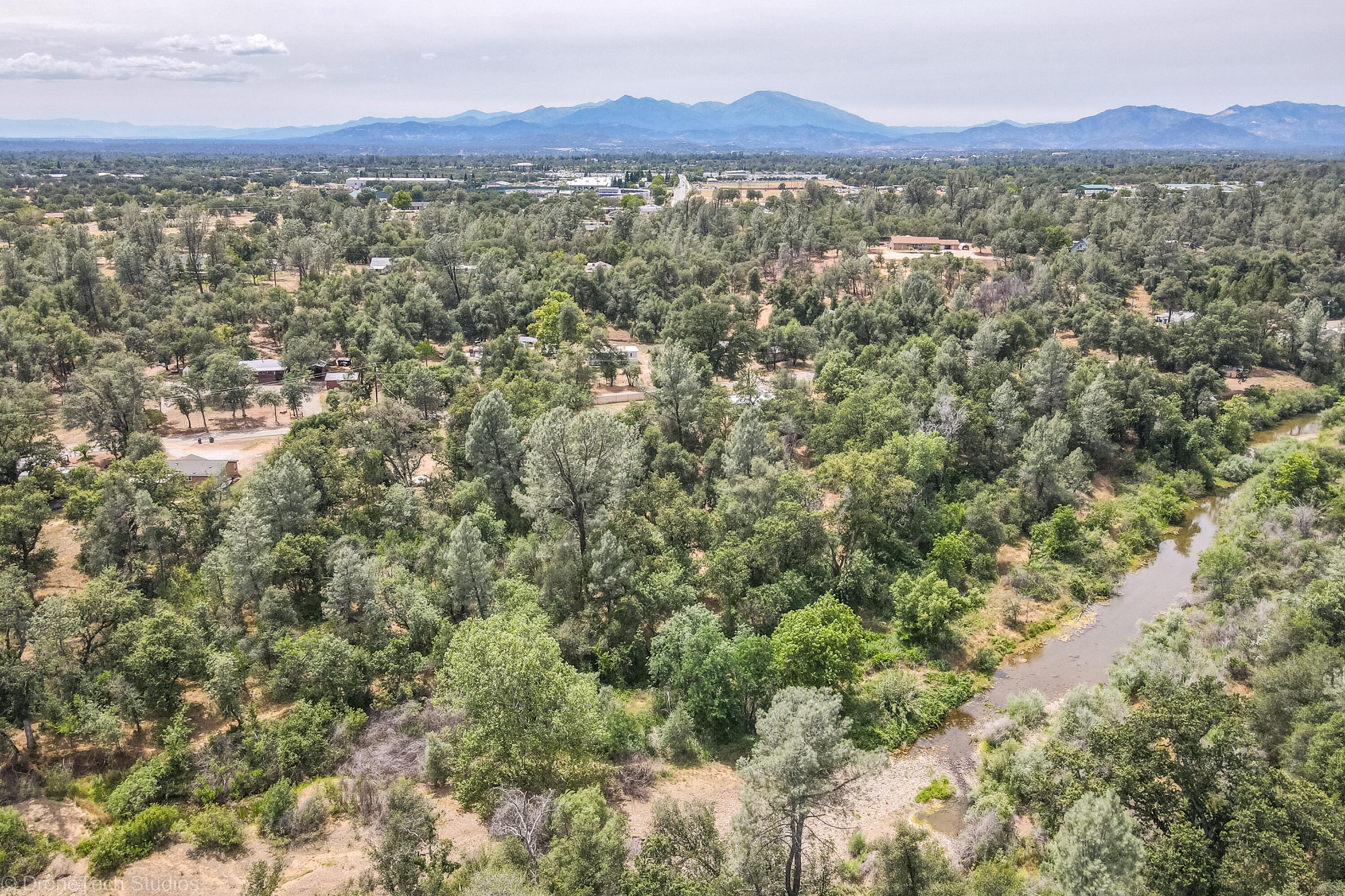 9983 Harley Leighton Road Redding, CA 96003 - Photo 33 of 58 Homesite visible on left