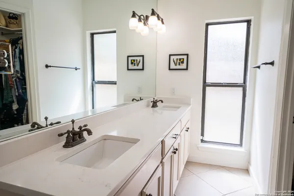 $2,850 | 16814 Turkey Point Street, San Antonio, TX 78232