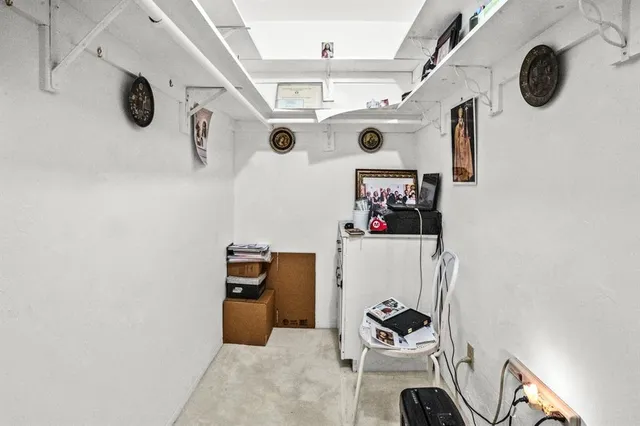 $429,000 | 3300 Northeast 36th Street, Unit 201, Fort Lauderdale, FL 33308