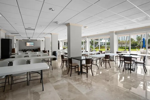 $429,000 | 3300 Northeast 36th Street, Unit 201, Fort Lauderdale, FL 33308