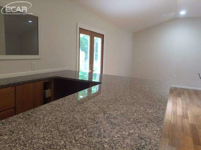 1421 East Burt Road Burt, MI 48417 - Photo 9 of 14 21187091-8.JPG