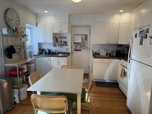 $2,875 | 21 Moon Street, Unit 6, Boston, MA 02113