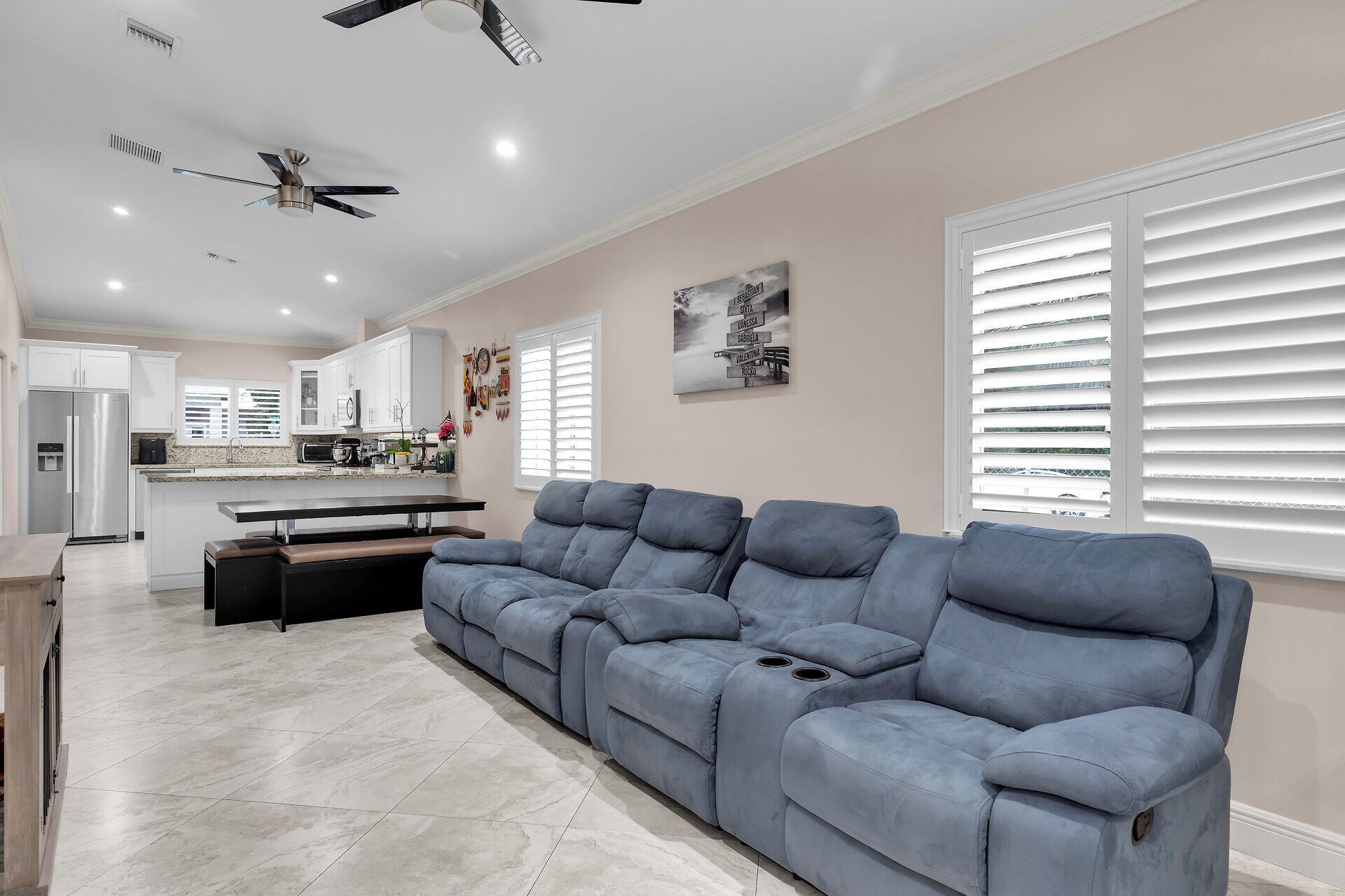 16 Jewfish Avenue Key Largo, FL 33037 - Photo 9 of 69 a living room with furniture and kitchen view