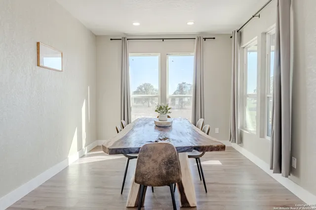 $520,000 | 732 Lake Valley Drive, La Vernia, TX 78121