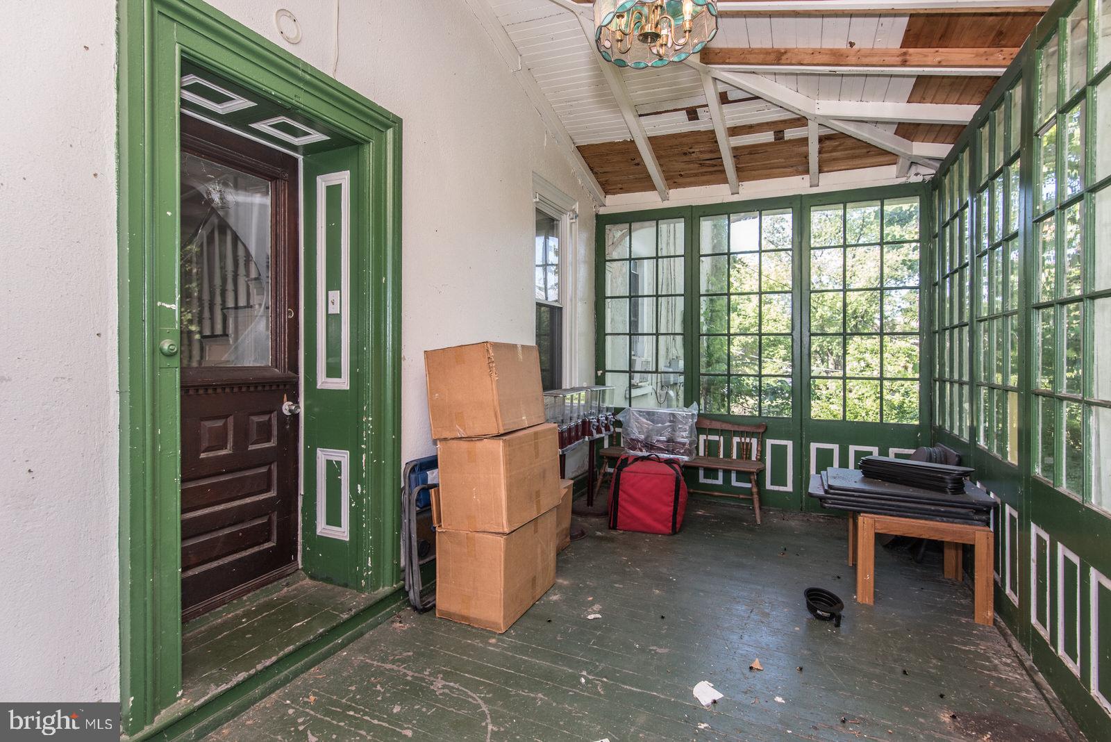 169 State Rd. Bensalem, PA 19020 - Photo 34 of 99 Sun Room