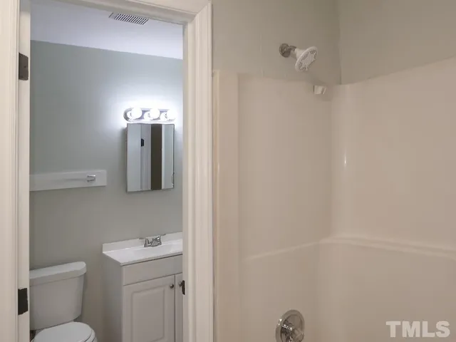 $1,235 | 332 Ashley Forest Road, Chapel Hill, NC 27514