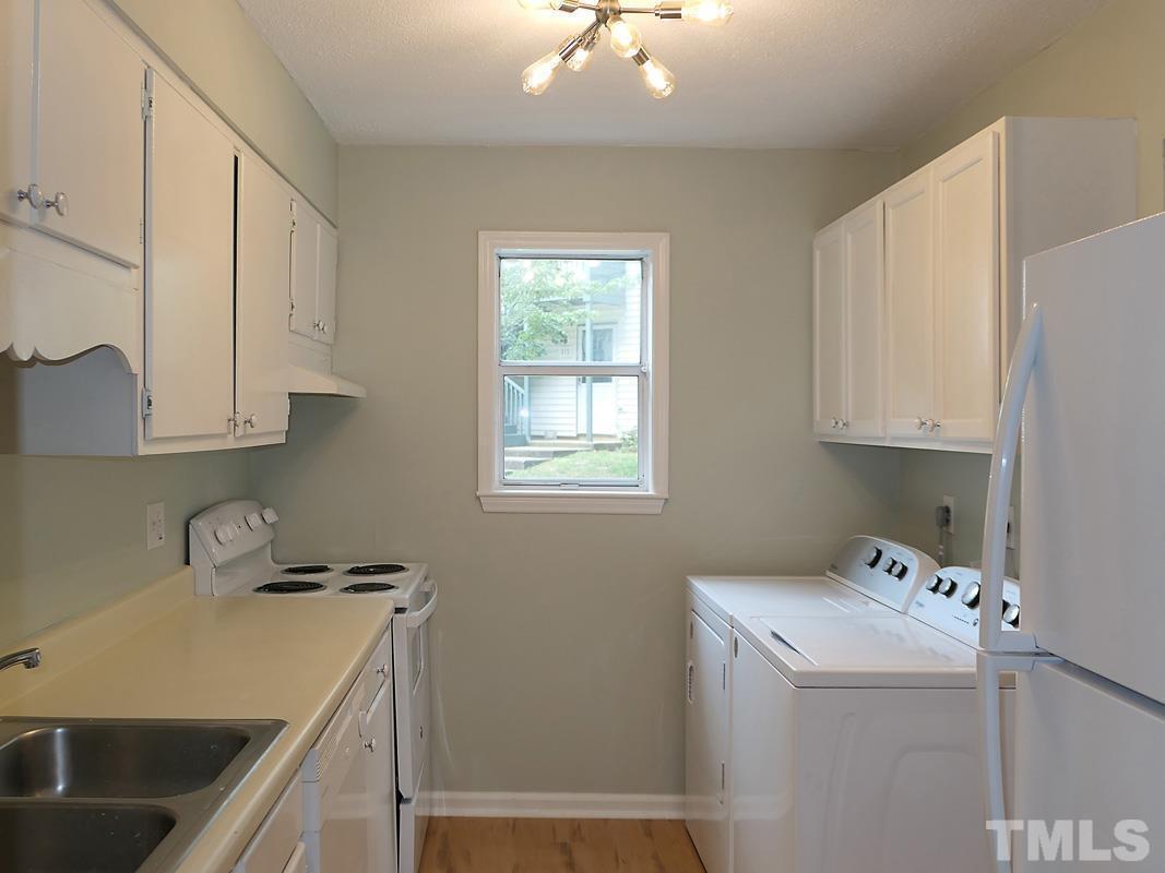 332 Ashley Forest Road Chapel Hill, NC 27514 - Photo 5 of 16 Photo #5