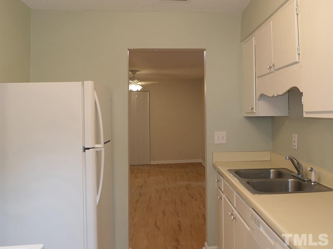 332 Ashley Forest Road Chapel Hill, NC 27514 - Photo 7 of 16 Photo #7