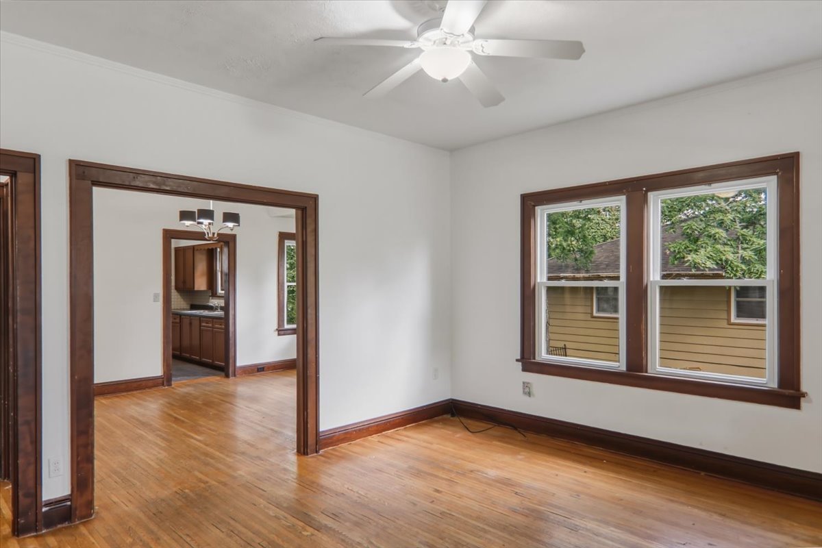 708 Dale Street Normal, IL 61761 - Photo 5 of 29