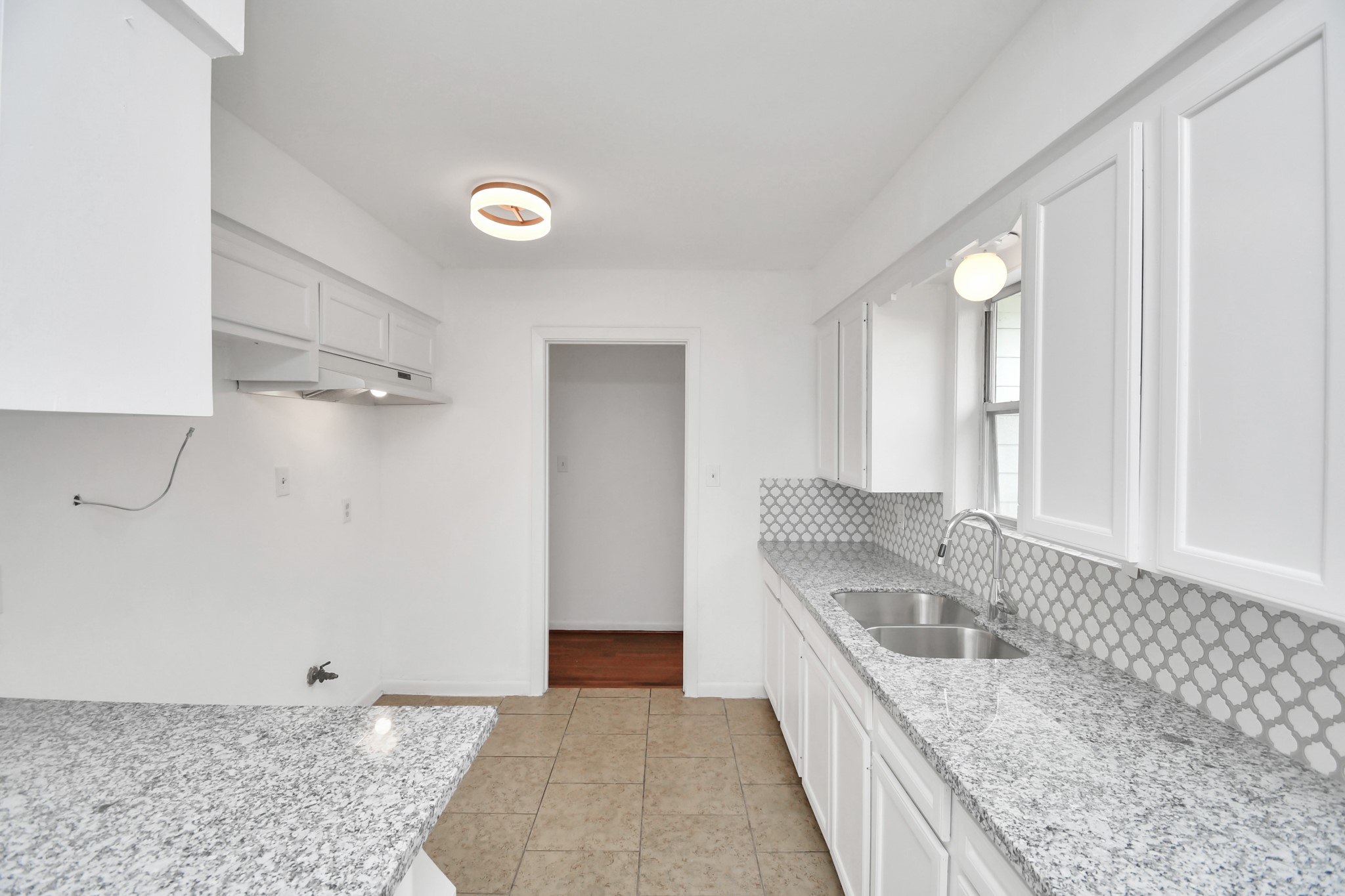 8534 Fillmore Street Houston, TX 77029 - Photo 17 of 39