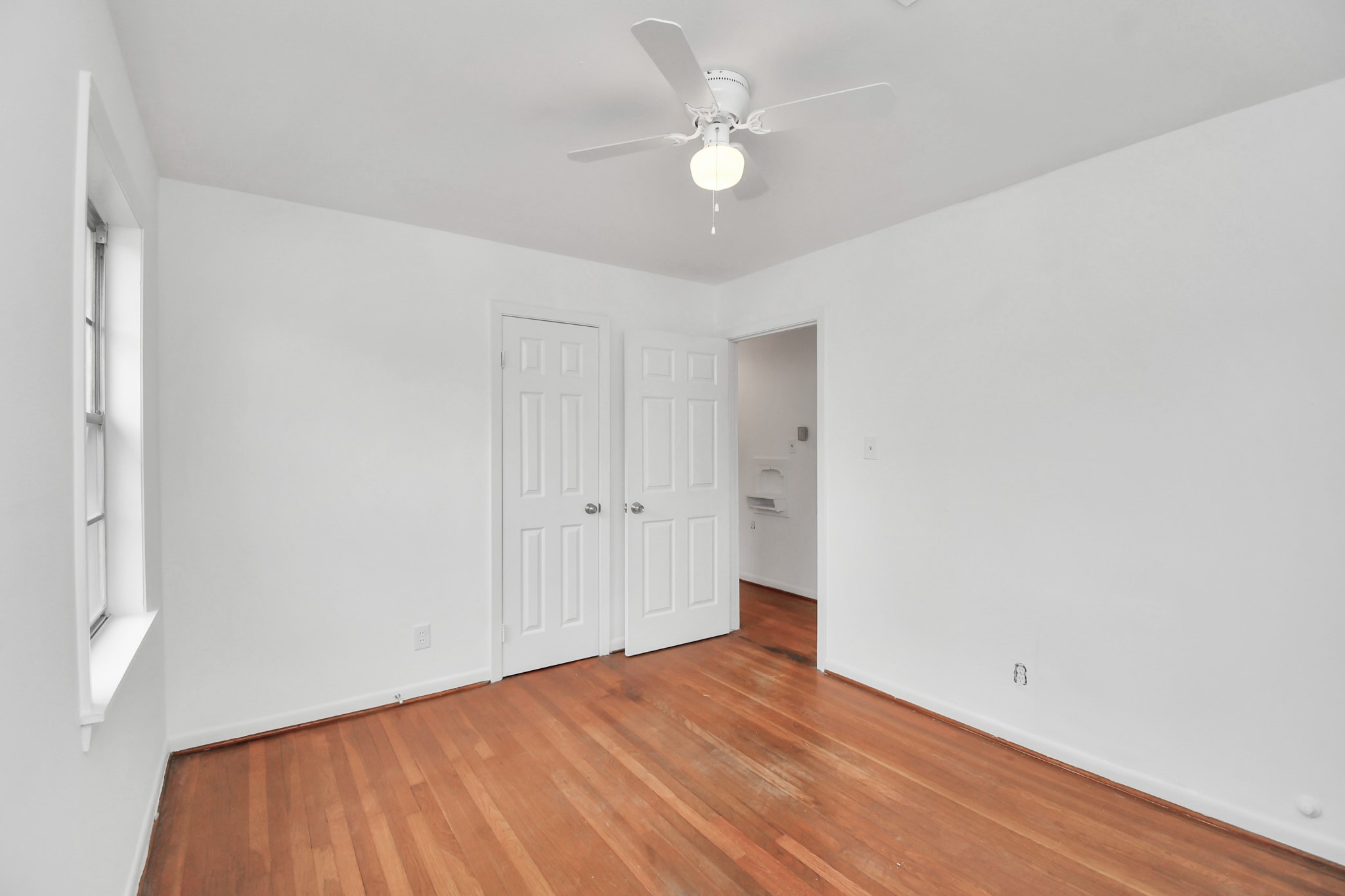 8534 Fillmore Street Houston, TX 77029 - Photo 29 of 39