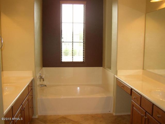 2349 West Sleepy Ranch Road Phoenix, AZ 85085 - Photo 5 of 7 20110117175933557812000000-o