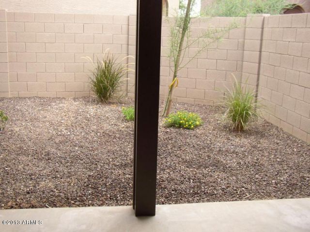 2349 West Sleepy Ranch Road Phoenix, AZ 85085 - Photo 7 of 7 20110117175934650906000000-o
