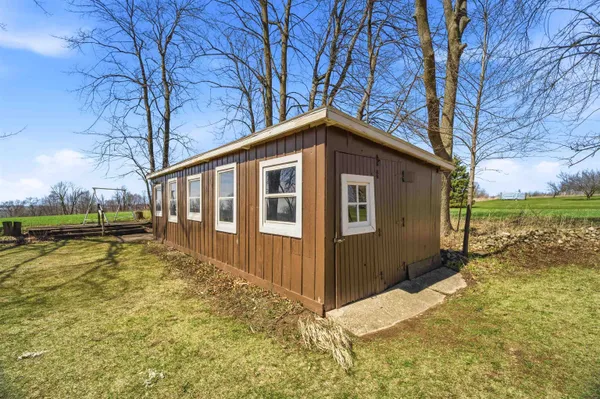 $325,000 | N6410 Hillview Road, St. Cloud, WI 53079