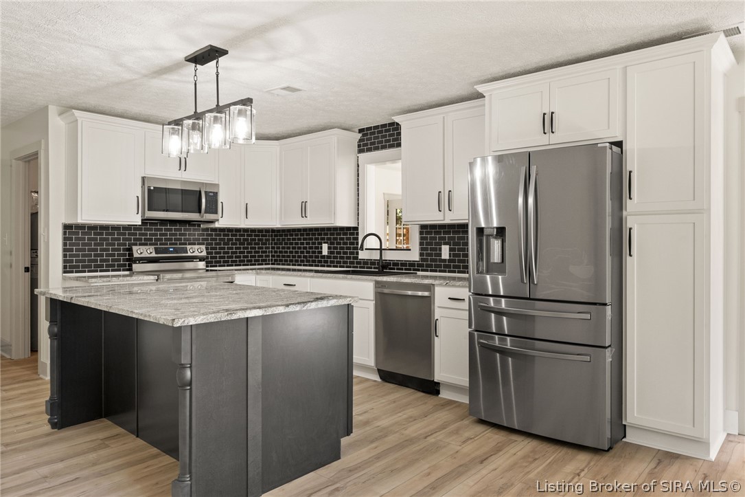 29723 Robin Road Pekin, IN 47165 - Photo 10 of 55 Gallery Image 10