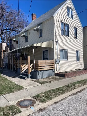 $1,600 | 12007 Beulah Avenue, Unit UP, Cleveland, OH 44106