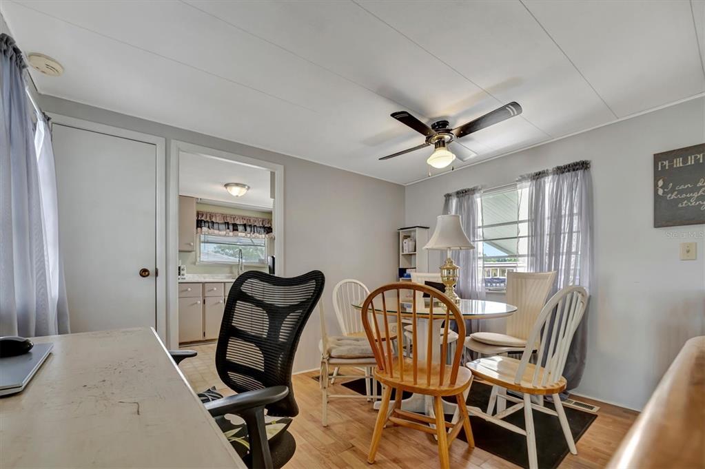 122 East St Annes Circle Apollo Beach, FL 33572 - Photo 25 of 37