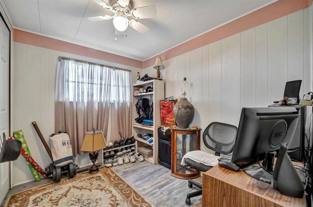 122 East St Annes Circle Apollo Beach, FL 33572 - Photo 3 of 37