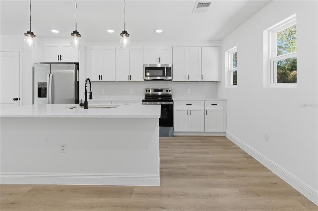 727 Clemson Drive Altamonte Springs, FL 32714 - Photo 4 of 25