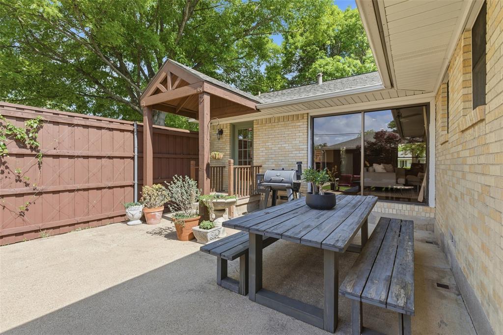 717 Ridgedale Drive Richardson, TX 75080 - Photo 29 of 40 What a fabulous patio to entertain on!