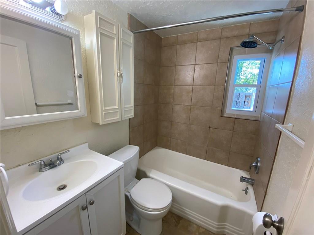 1555 Bevan Road Pittsburgh, PA 15227 - Photo 14 of 17 Gallery Image 14