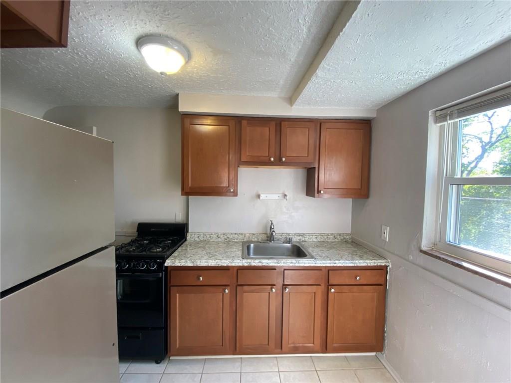 1555 Bevan Road Pittsburgh, PA 15227 - Photo 7 of 17 Gallery Image 7
