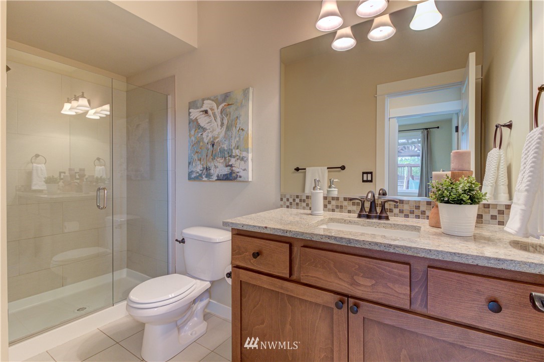 9712 Northeast 145th Court Bothell, WA 98011 - Photo 12 of 25 Gallery Image 12