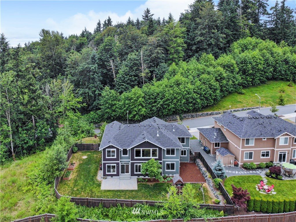 9712 Northeast 145th Court Bothell, WA 98011 - Photo 24 of 25 Gallery Image 24