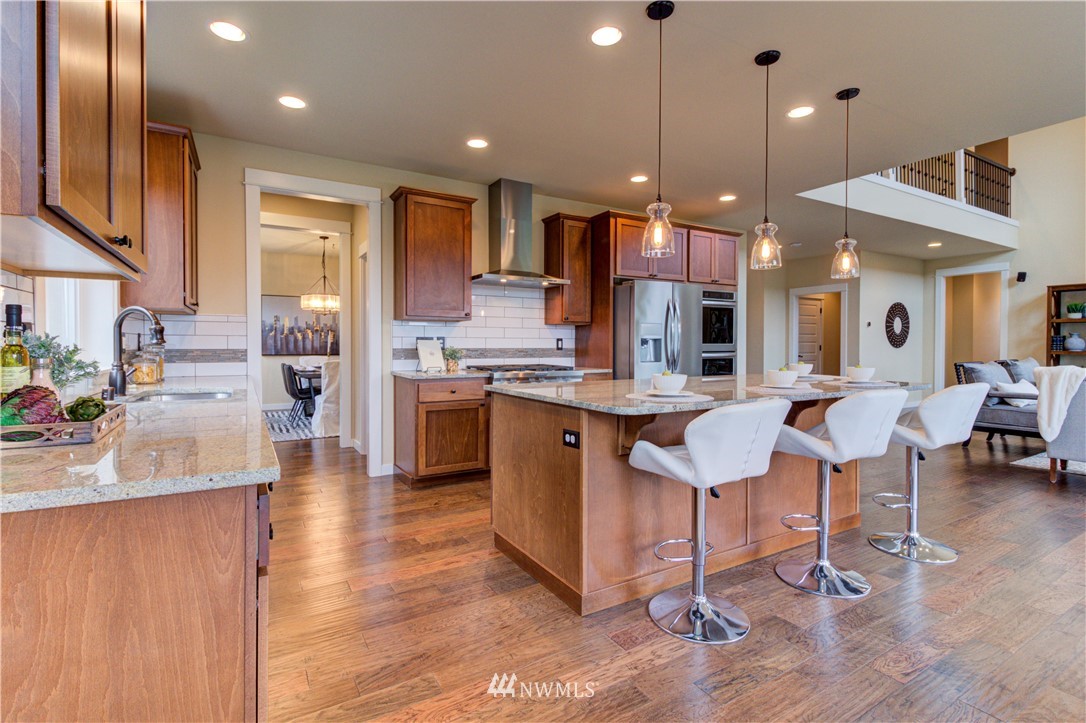 9712 Northeast 145th Court Bothell, WA 98011 - Photo 7 of 25 Gallery Image 7
