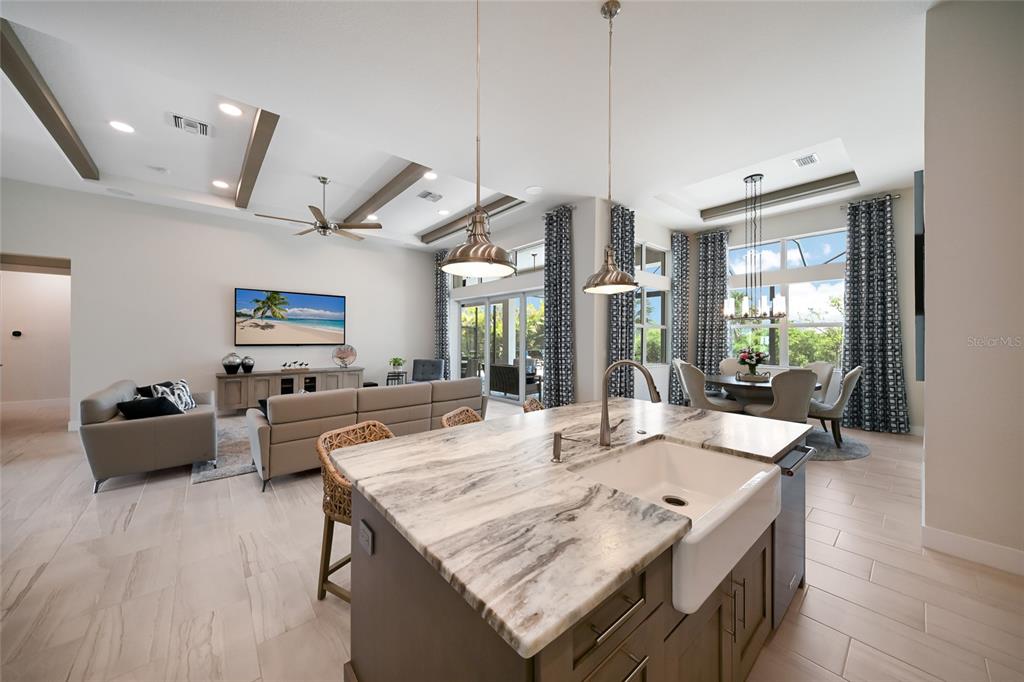 8310 Redonda Loop Lakewood Ranch, FL 34202 - Photo 23 of 82