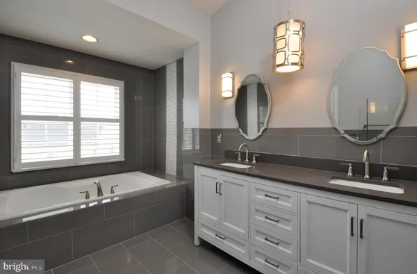 $2,850 | 1200 Ellis Avenue, Fredericksburg, VA 22401