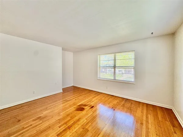 $1,050 | 4916 Worth Street, Unit 4, Dallas, TX 75214