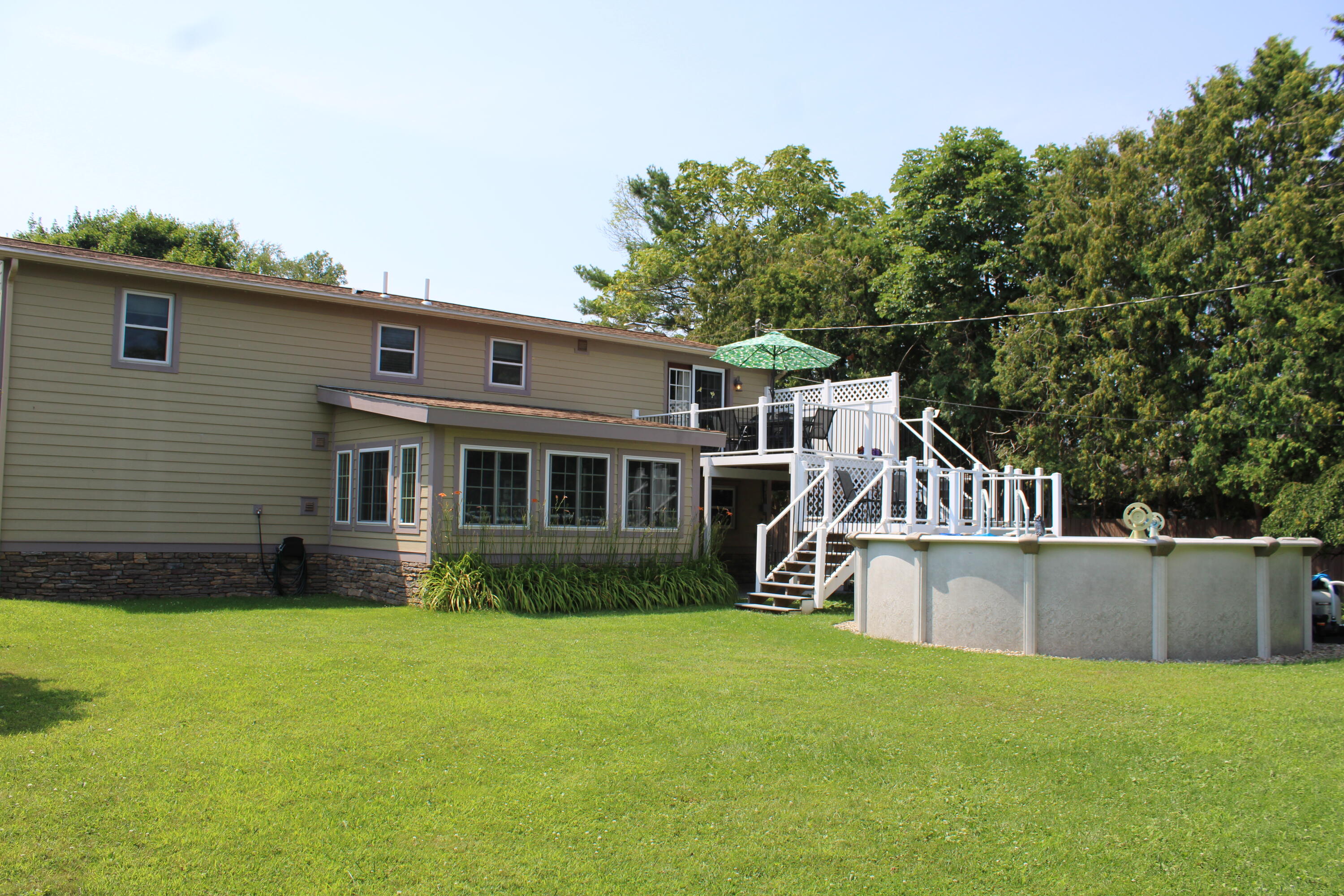 45 Cogan Avenue Plattsburgh, NY 12901 - Photo 9 of 57
