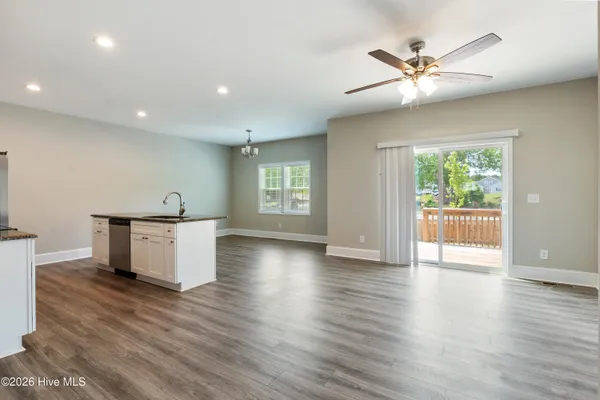 $1,900 | 852 Ducks Landing, Aberdeen, NC 28315