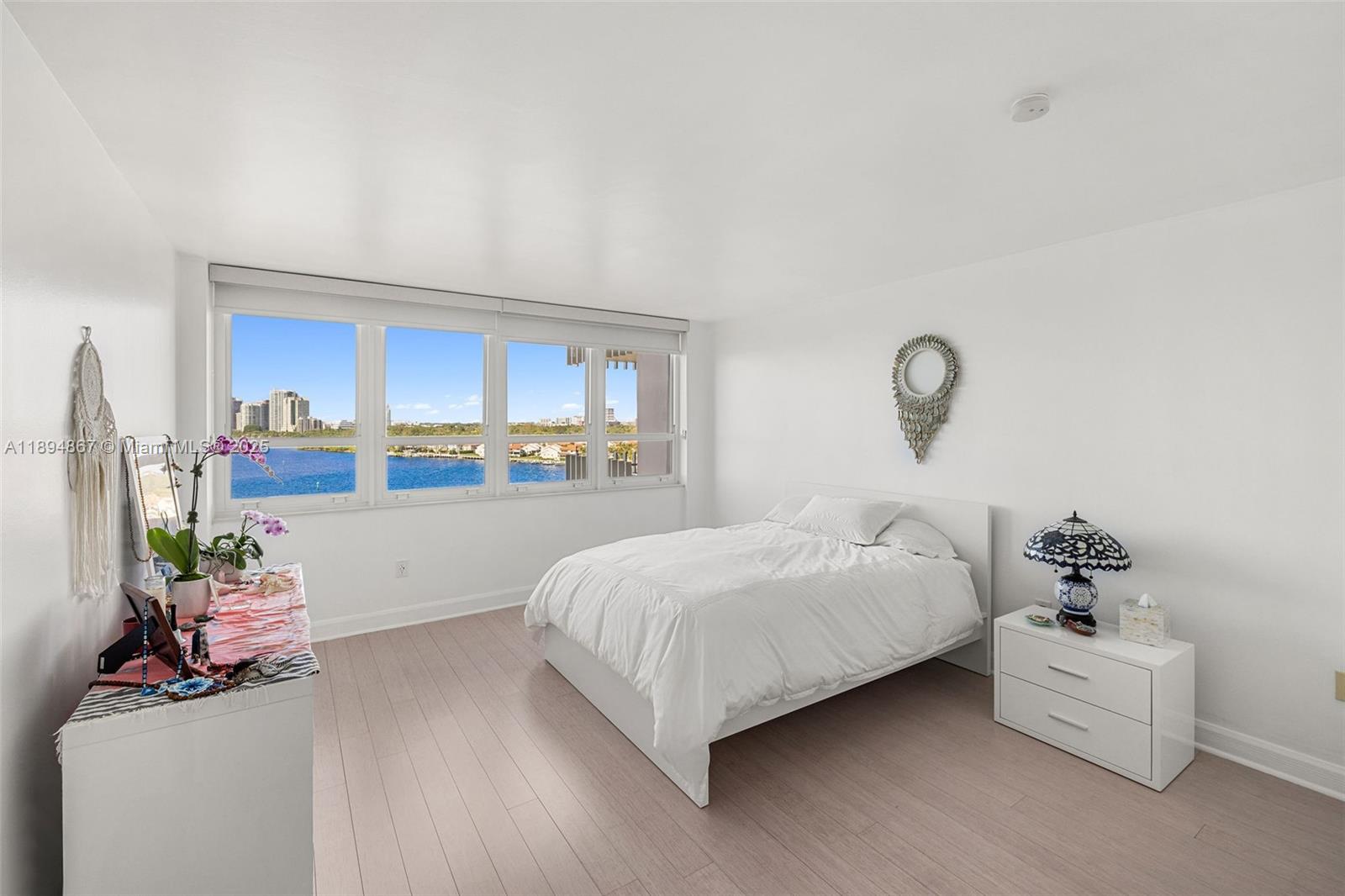 1 Grove Isle Drive, Unit A1102 Miami, FL 33133 - Photo 28 of 60