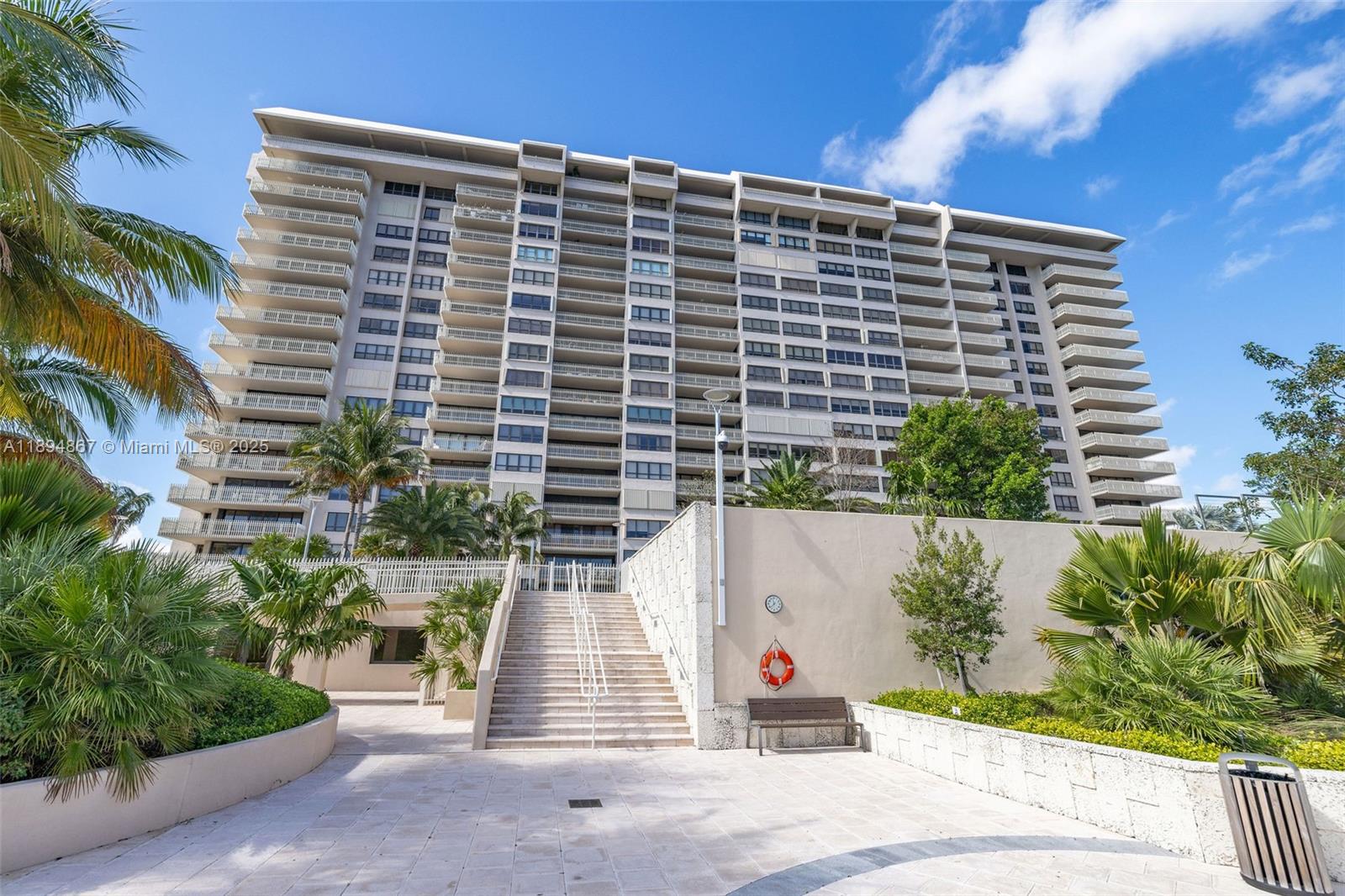 1 Grove Isle Drive, Unit A1102 Miami, FL 33133 - Photo 41 of 60