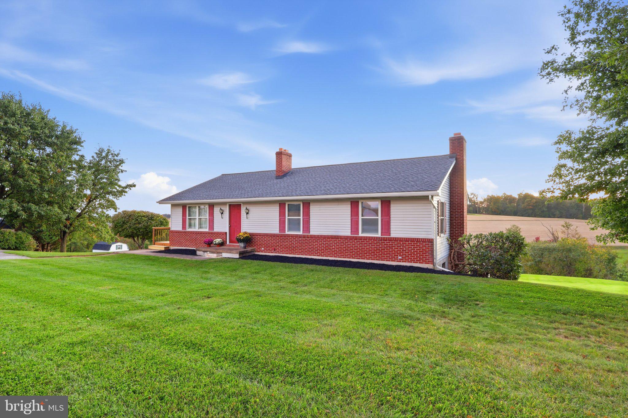 13612 Center Road Stewartstown, PA 17363 - Photo 10 of 63 Gallery Image 10
