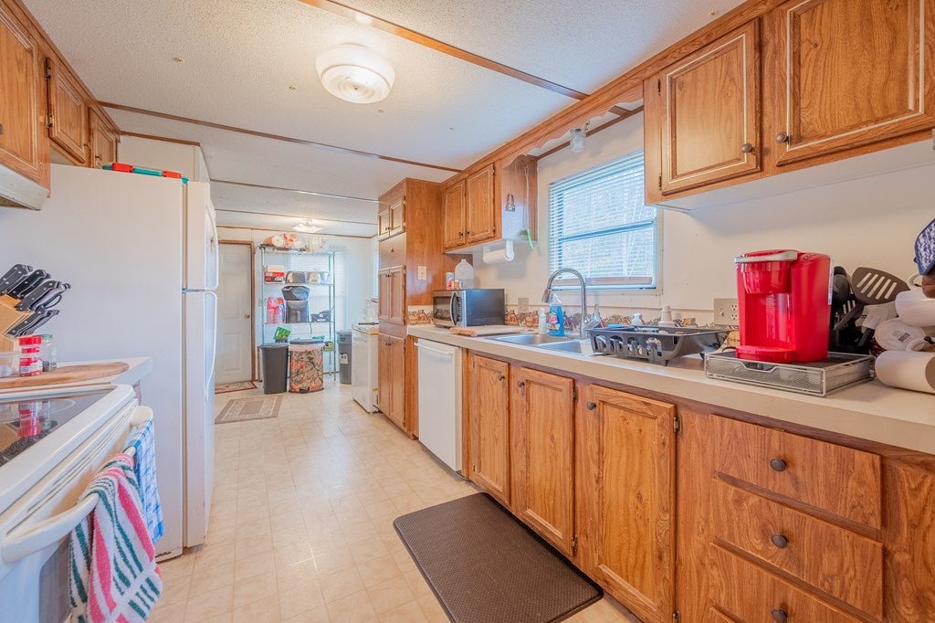 2804 Price Ridge Road Bland, VA 24315 - Photo 15 of 63 Gallery Image 15