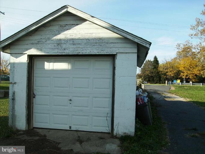 6106 Old Frederick Road Catonsville, MD 21228 - Photo 3 of 3 Garage 1