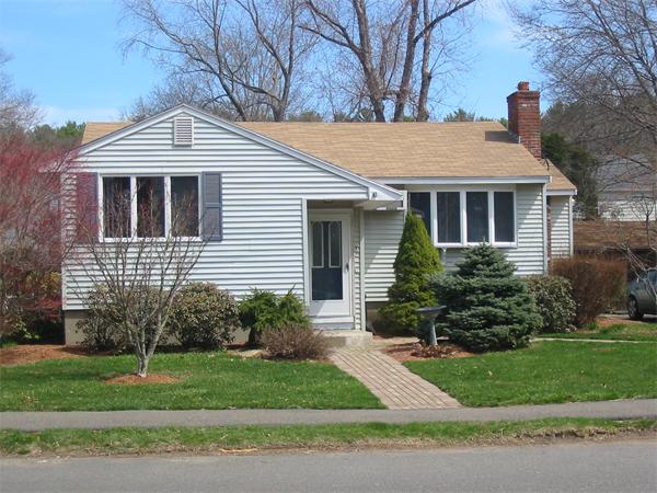 32 Parramatta Road Beverly, MA 01915 - Photo 1 of 29 Gallery Image 1
