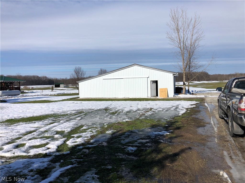 47528 Whitney Road Wellington, OH 44090 - Photo 2 of 9
