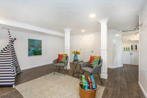 $729,000 | 16 Cross Place, Glen Ridge, NJ 07017