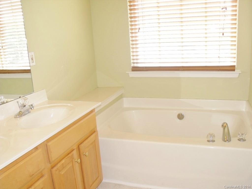 9636 Bailey Road, Unit 185 Cornelius, NC 28031 - Photo 16 of 24