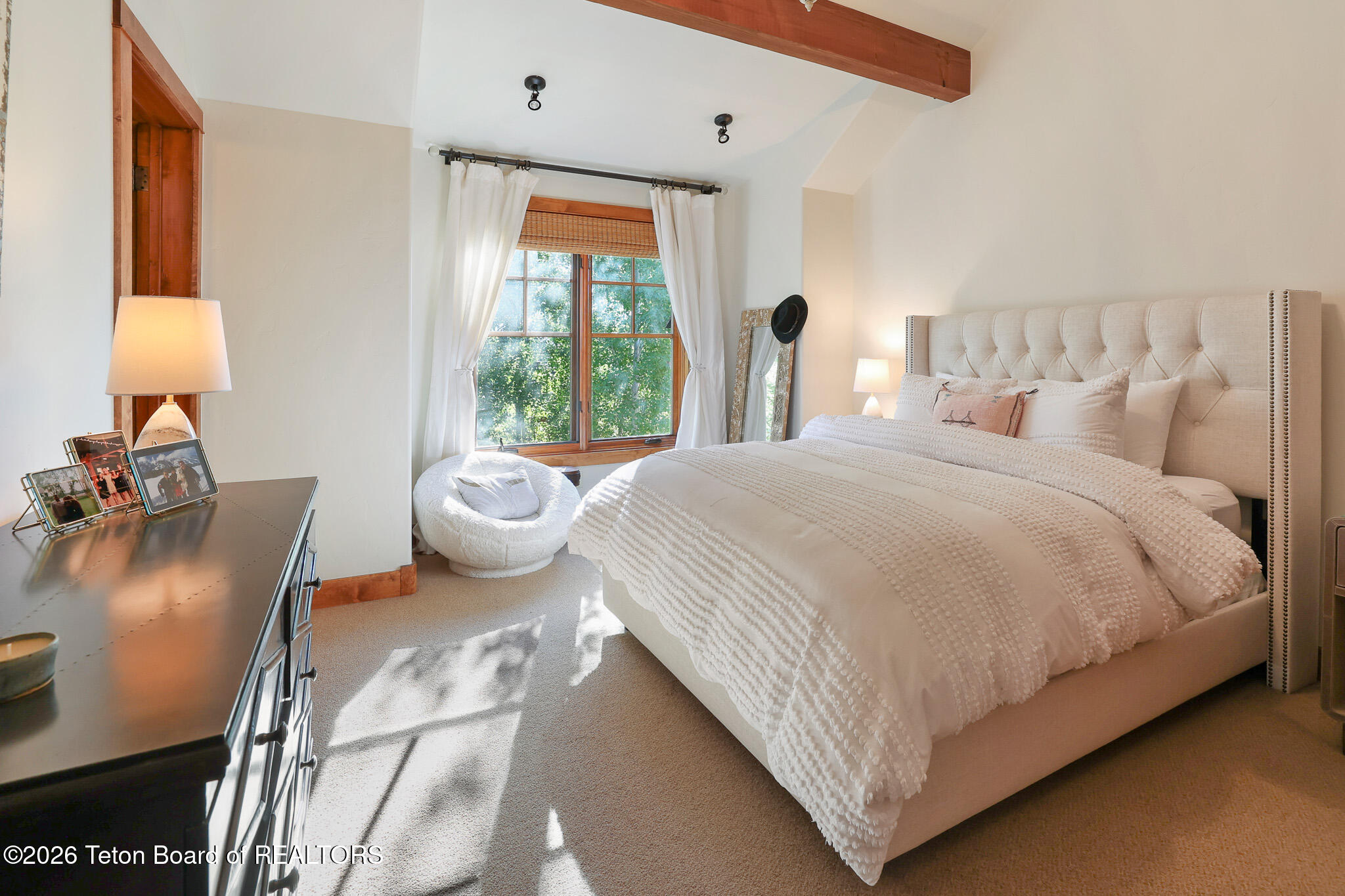 2740 Raptor View Lane Jackson, WY 83001 - Photo 20 of 30 Guest Suite