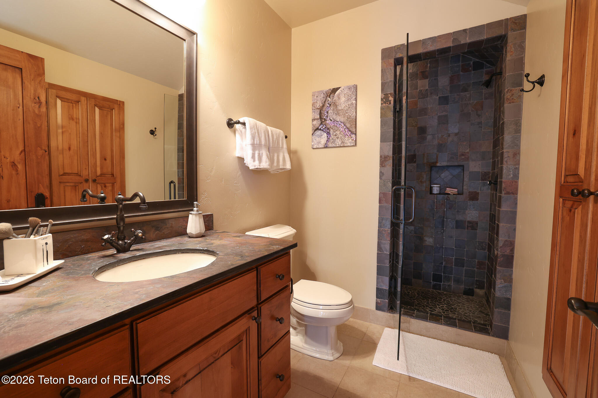 2740 Raptor View Lane Jackson, WY 83001 - Photo 21 of 30 Guest Bathroo