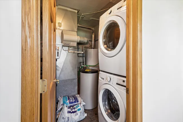 $399,900 | 430 Jefferson Drive, Michigan Center, MI 49254