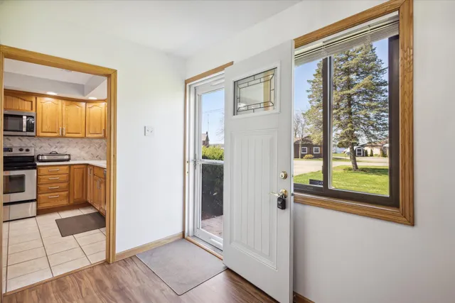 $399,900 | 430 Jefferson Drive, Michigan Center, MI 49254