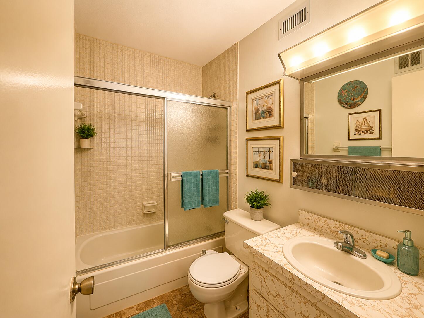 5300 Washington Street, Unit P240 Hollywood, FL 33021 - Photo 20 of 34 190573B2-2D0F-4BD1-B3B4-1C6236807F03