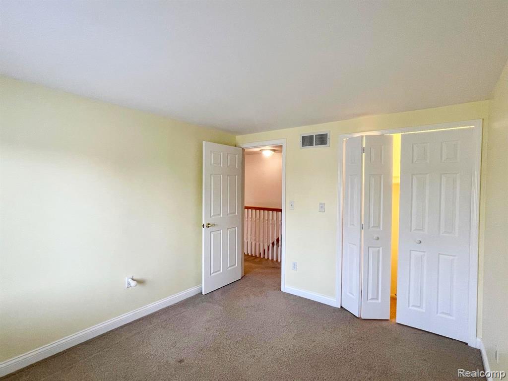 14056 Riverside Street Livonia, MI 48154 - Photo 27 of 44